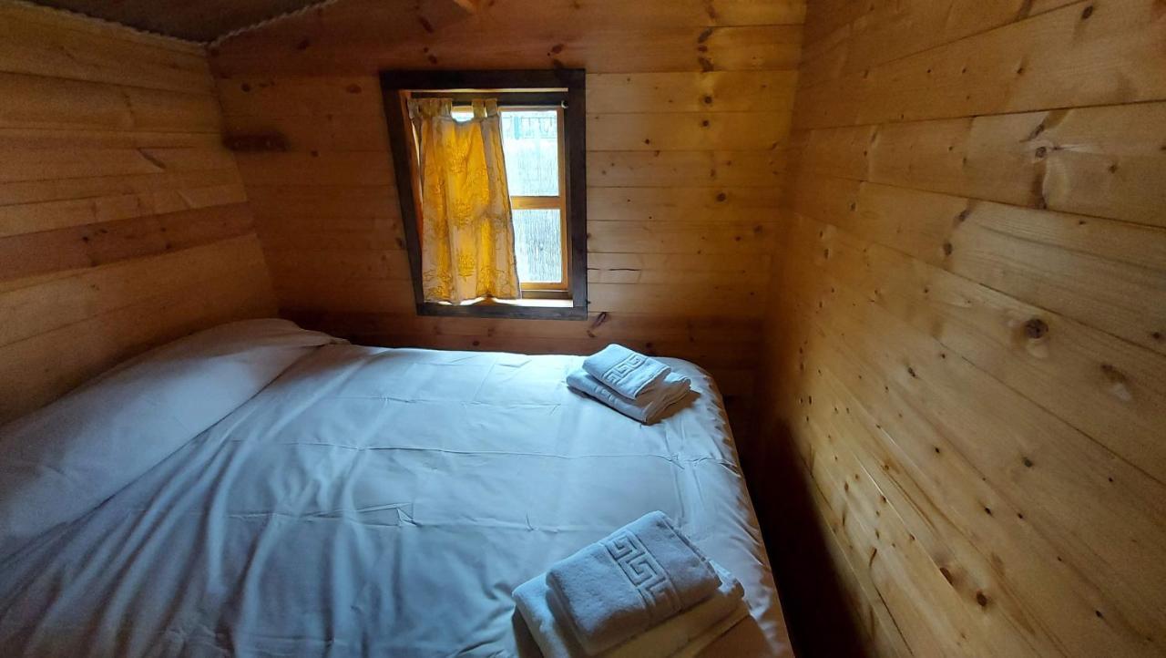 Camping Llavorsí Esterno foto