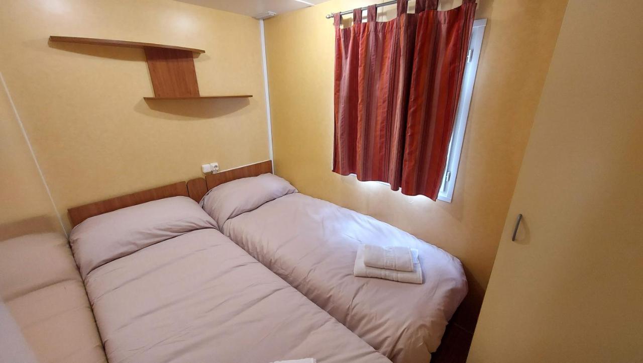 Camping Llavorsí Esterno foto