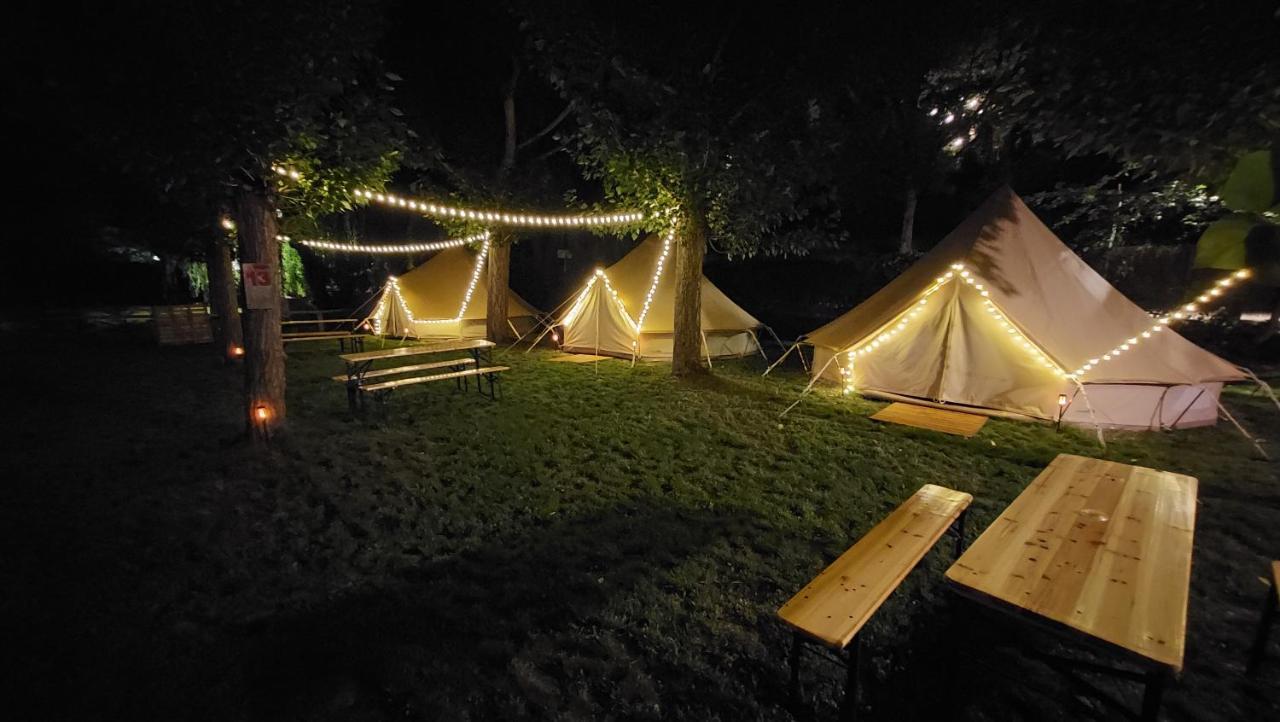 Camping Llavorsí Esterno foto