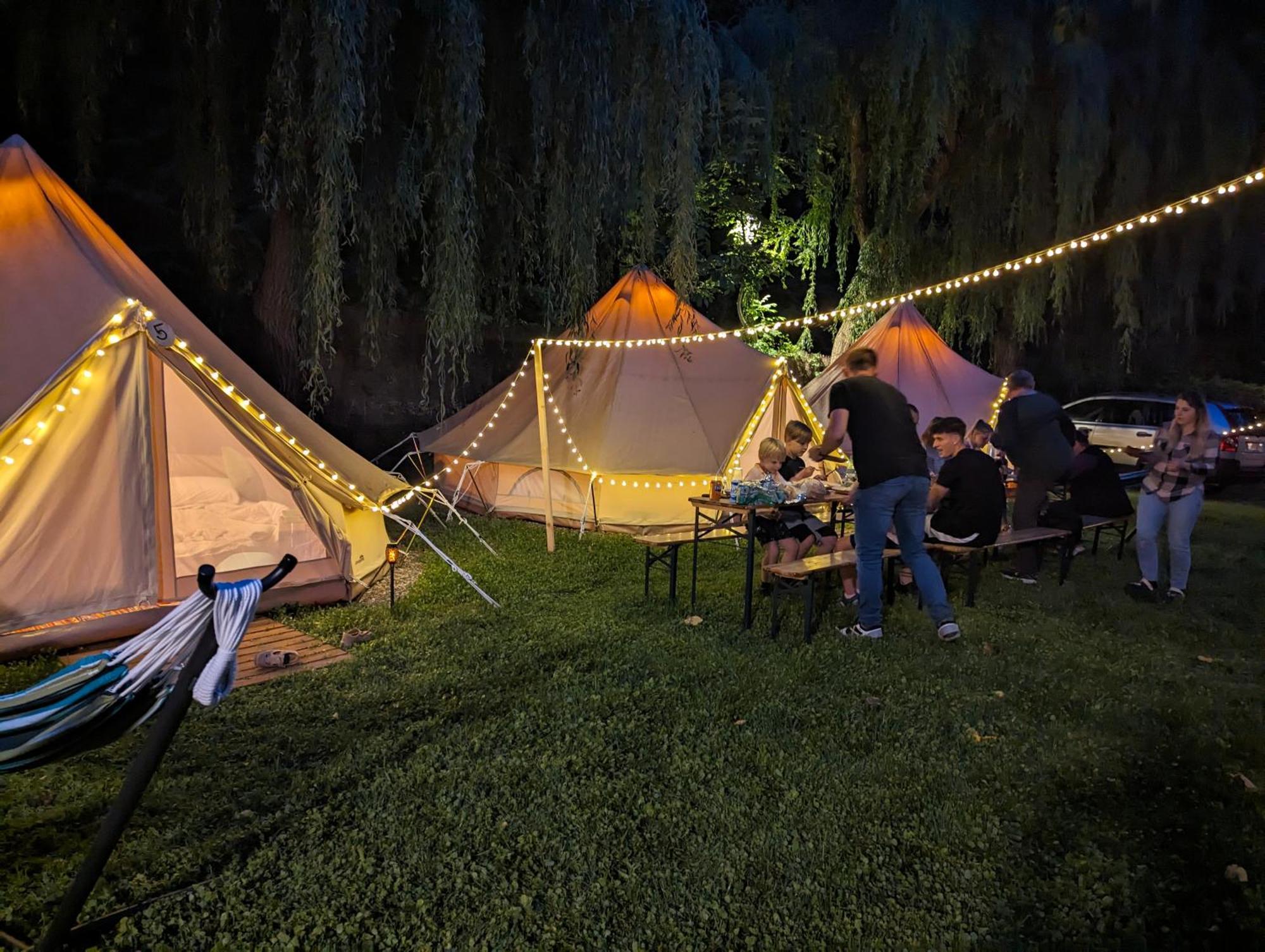 Camping Llavorsí Esterno foto